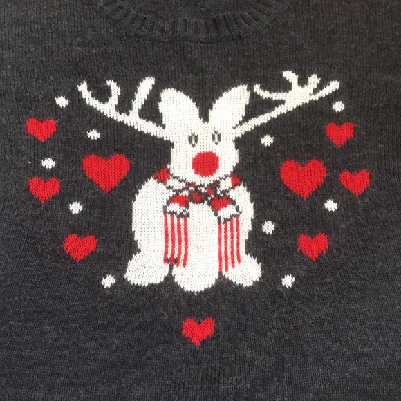 Suzy Shier Winter sweater with hearts ♥️ - Picture 2 of 4